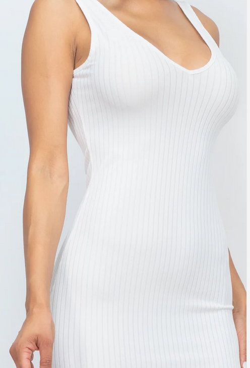 RIBBED SLEEVELESS BODYCON DRESS