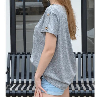 Relaxed Buttons Knit Top