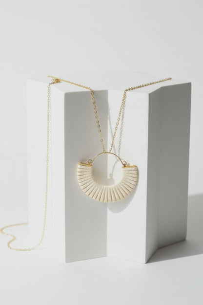 Textured Fan Pendant Necklace